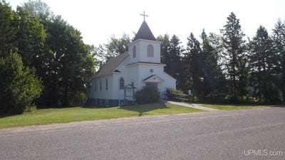 /international/us/13980-n-paynesville-road-bruce-crossing-mi-110110175315/