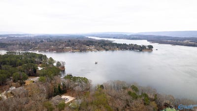 /international/us/9-39-acres-winn-road-scottsboro-al-110104264993/