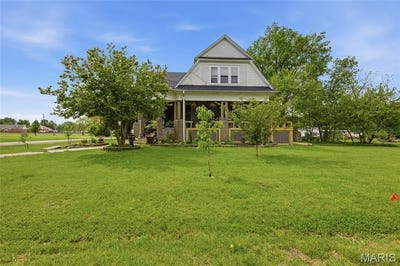 /international/us/201-main-street-laddonia-mo-110107585180/