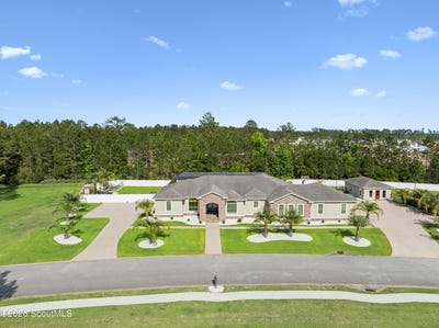 /international/us/240-belmont-circle-brunswick-ga-110108349505/