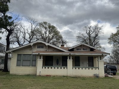 /international/us/646-fitzhugh-paris-tx-110106203477/