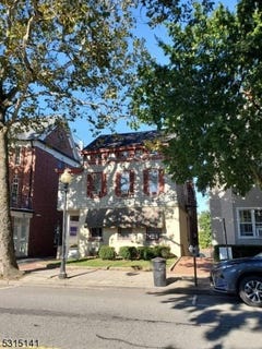/international/us/14-elm-st-morristown-town-nj-110100090178/