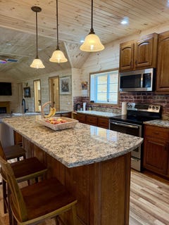 /international/us/503-john-street-necedah-wi-110106844044/