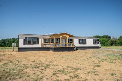 /international/us/34-county-road-1126-cumby-tx-110119743996/