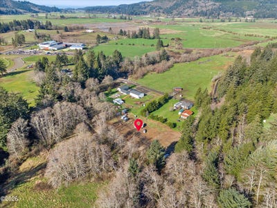 /international/us/tl-402-jenck-road-cloverdale-or-110105721635/