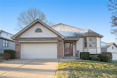 /international/us/7425-n-prospect-avenue-kansas-city-mo-110098174976/