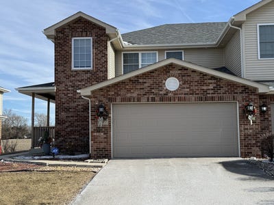 /international/us/997-regent-drive-matteson-il-110099553894/