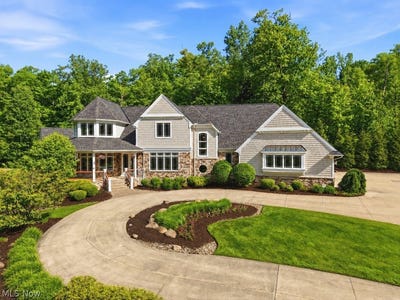 /international/us/10950-tibbetts-road-kirtland-oh-110108500608/