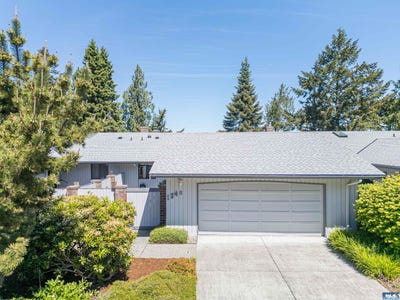 /international/us/134-b-hilltop-drive-sequim-wa-110108416307/
