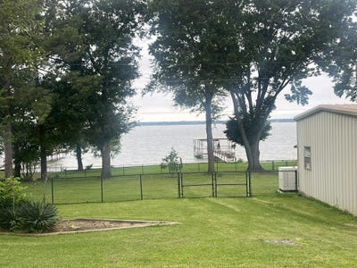 /international/us/7403-circle-view-lone-oak-tx-110107822647/