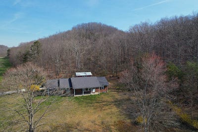 /international/us/320-cravens-hollow-rd-liberty-ky-110098335187/