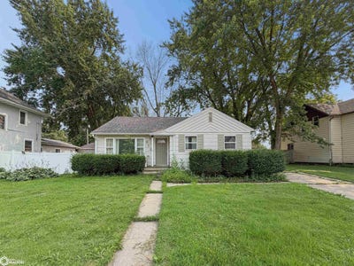 /international/us/612-central-avenue-e-clarion-ia-110106529719/