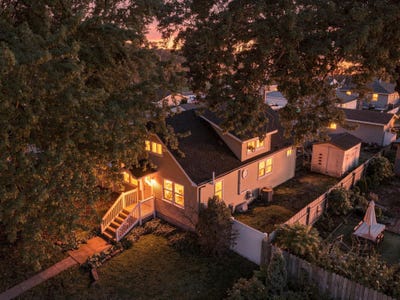 /international/us/3411-lee-avenue-n-crystal-mn-110120060824/