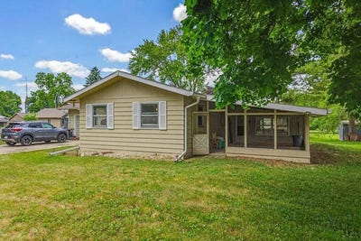 /international/us/325-summer-st-delavan-wi-110108507003/