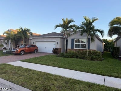 /international/us/832-heather-lake-avenue-cape-coral-fl-110120627968/