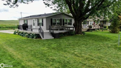 /international/us/1831-page-avenue-clarion-ia-110100124286/