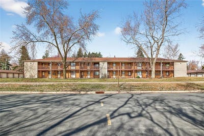 /international/us/8818-aldrich-avenue-s-bloomington-mn-110107355824/