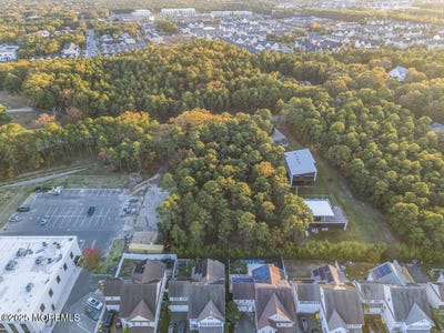 /international/us/spruce-street-lakewood-nj-110103191790/
