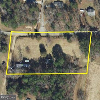 /international/us/1586-signboard-rd-bumpass-va-110105900389/