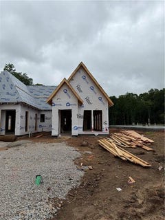 /international/us/1042-hunters-way-opelika-al-110106758089/
