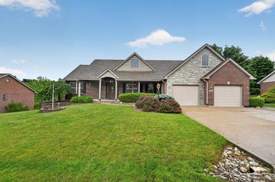 /international/us/22340-dakota-drive-lawrenceburg-in-110108348419/