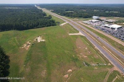/international/us/highway-16-philadelphia-ms-110109770123/