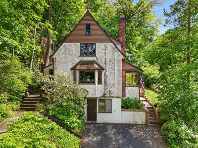 /international/us/32-thorn-avenue-mount-kisco-ny-110108505331/