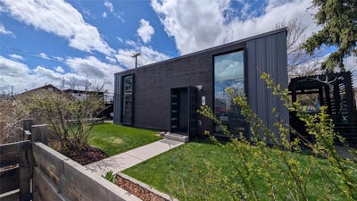 /international/us/8-n-3rd-street-east-helena-mt-110106119716/