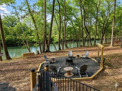 /international/us/915-riverview-road-smithville-ok-110108467922/