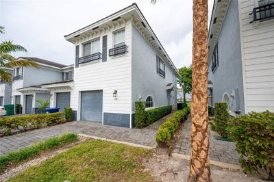/international/us/3435-nw-13th-st-lauderhill-fl-110096860183/