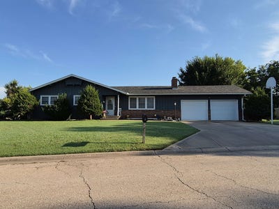 /international/us/1620-madison-st-eureka-ks-110103573617/