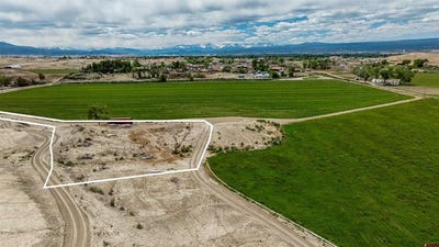 /international/us/67247-landfill-road-montrose-co-110108447227/
