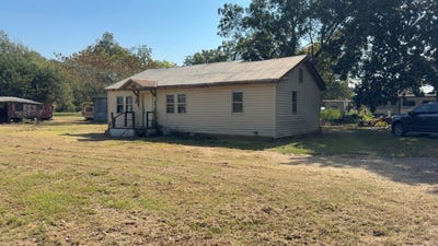 /international/us/930-n-highway-1-mcgehee-ar-110110176015/