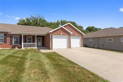 /international/us/3221-hickory-ridge-court-st-joseph-mo-110119563081/