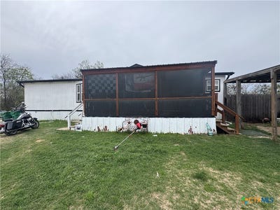 /international/us/407-7th-street-moody-tx-110109842029/