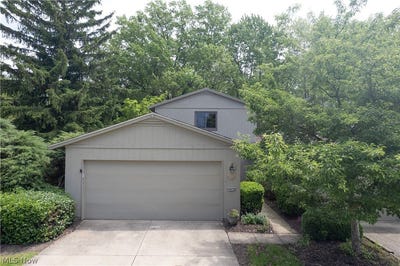 /international/us/19533-idlewood-trail-strongsville-oh-110108173763/