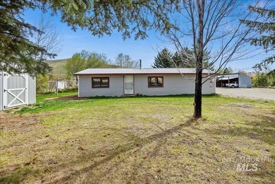 /international/us/102-willow-creek-rd-fairfield-id-110106692328/