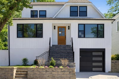 /international/us/8-hunt-avenue-yonkers-ny-110107232406/