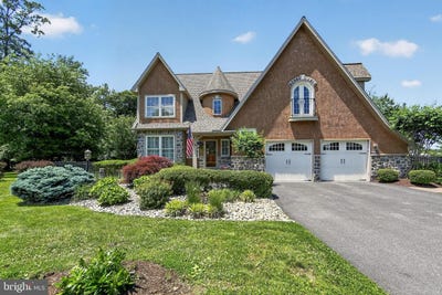 /international/us/10-kenmore-ln-media-pa-110108580726/