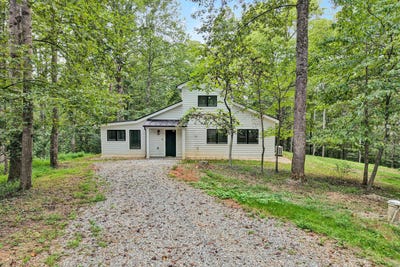 /international/us/295-wysong-mill-cir-hardy-va-110101826459/