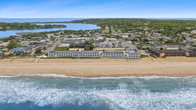 /international/us/108-south-emerson-drive-montauk-ny-110108423937/