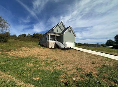 /international/us/435-willow-bend-ln-maxwelton-wv-110120085079/