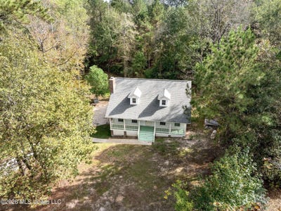 /international/us/10-poplar-drive-hattiesburg-ms-110106093598/
