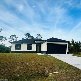 /international/us/505-e-9th-st-lehigh-acres-fl-110108202897/