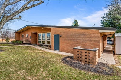 /international/us/145-high-st-new-wilmington-boro-pa-110098020165/