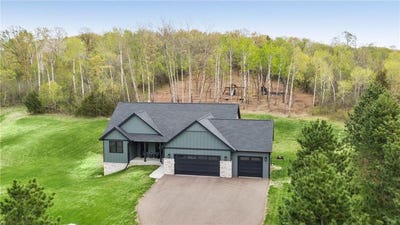 /international/us/899-gavin-pass-hudson-wi-110108058387/