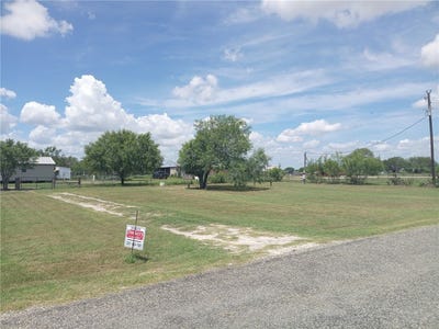 /international/us/137-county-road-302-george-west-tx-110100271382/?lang=zh-cn