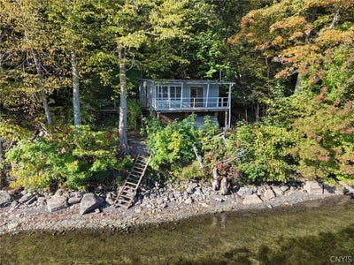 /international/us/verish-trail-off-willowdale-skaneateles-ny-110110335677/