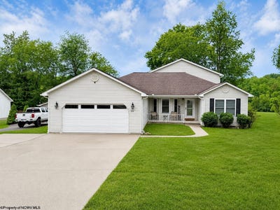 /international/us/214-edgewood-estates-road-beverly-wv-110108360342/
