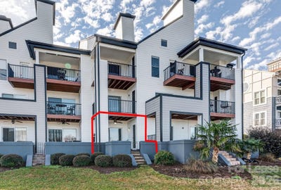 /international/us/18695-vineyard-point-lane-cornelius-nc-110106933549/